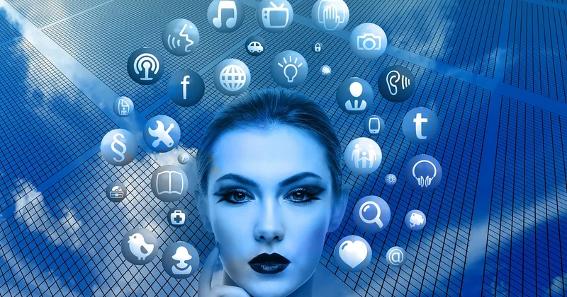 Les réseaux sociaux : une vitrine utile, mais pas une finalité